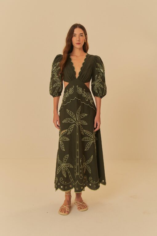Vestido bordado tropicaxi